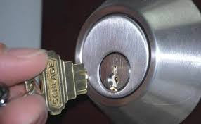 extracción de llaves atoradas